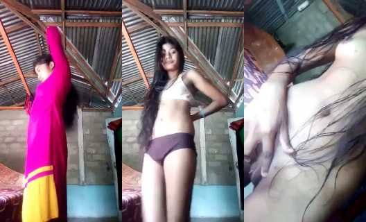 Bengali sexy teen girl’s nude selfie