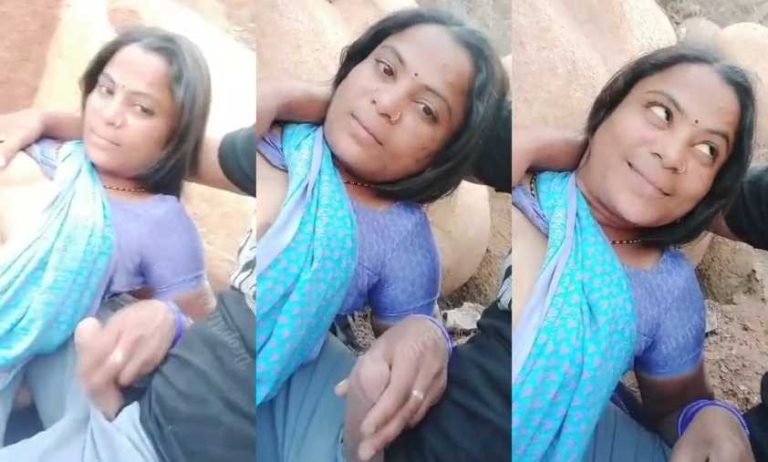 Village Bhabhi Hand job Her BF